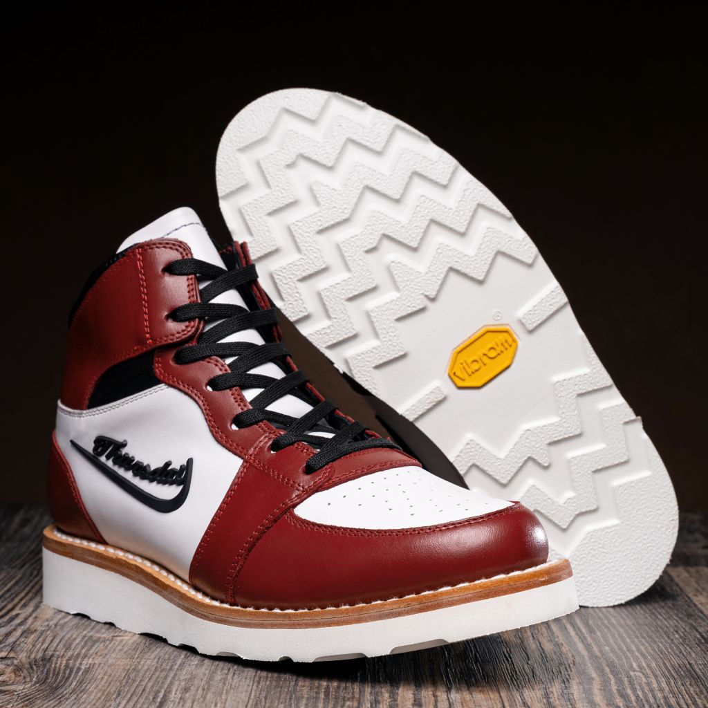 Showtime | Toro - Image 4